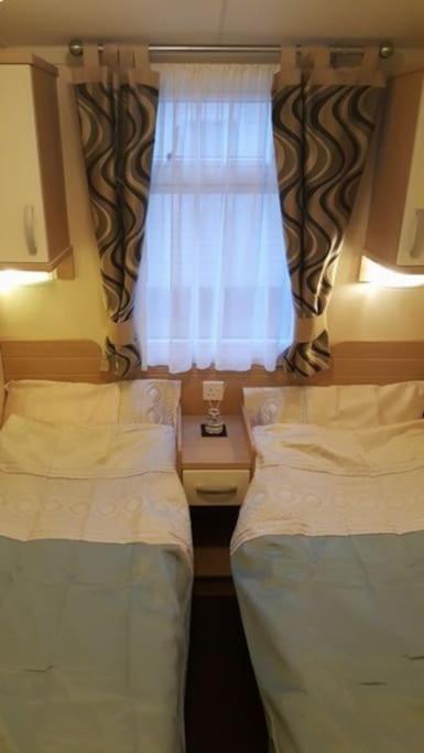 Cozy And Relaxing With Stunning Sea Views Apartment Lytchett Minster Exterior photo